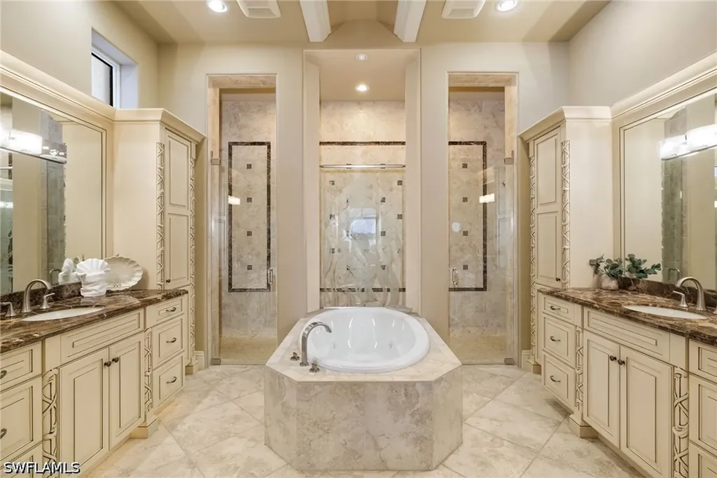 11777 Via Savona Court Miromar Lakes FL 33913