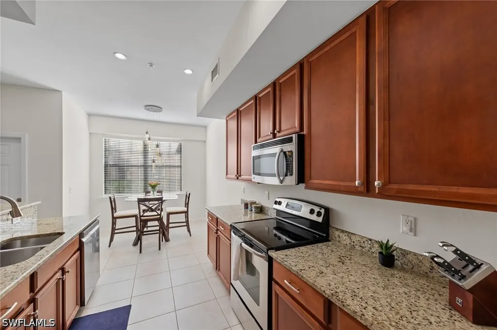 3712 Pino Vista Way Estero FL 33928