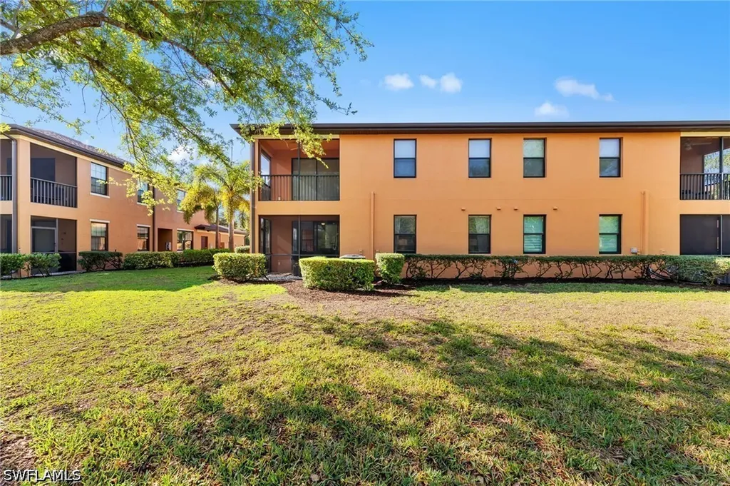 3712 Pino Vista Way Estero FL 33928