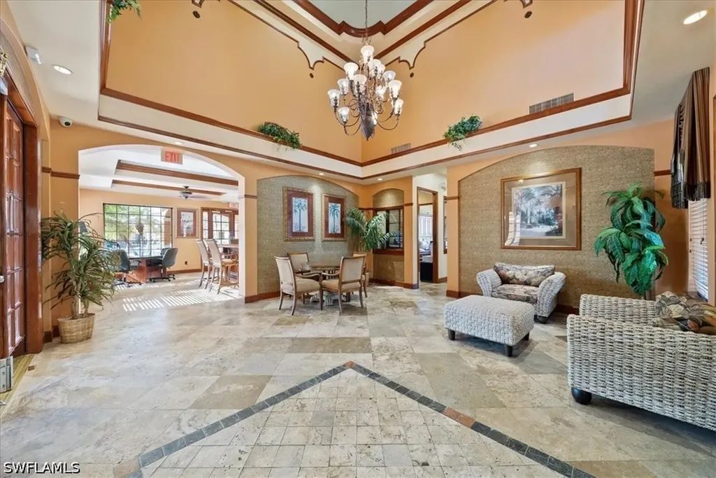 1210 Wildwood Lakes Boulevard Naples FL 34104