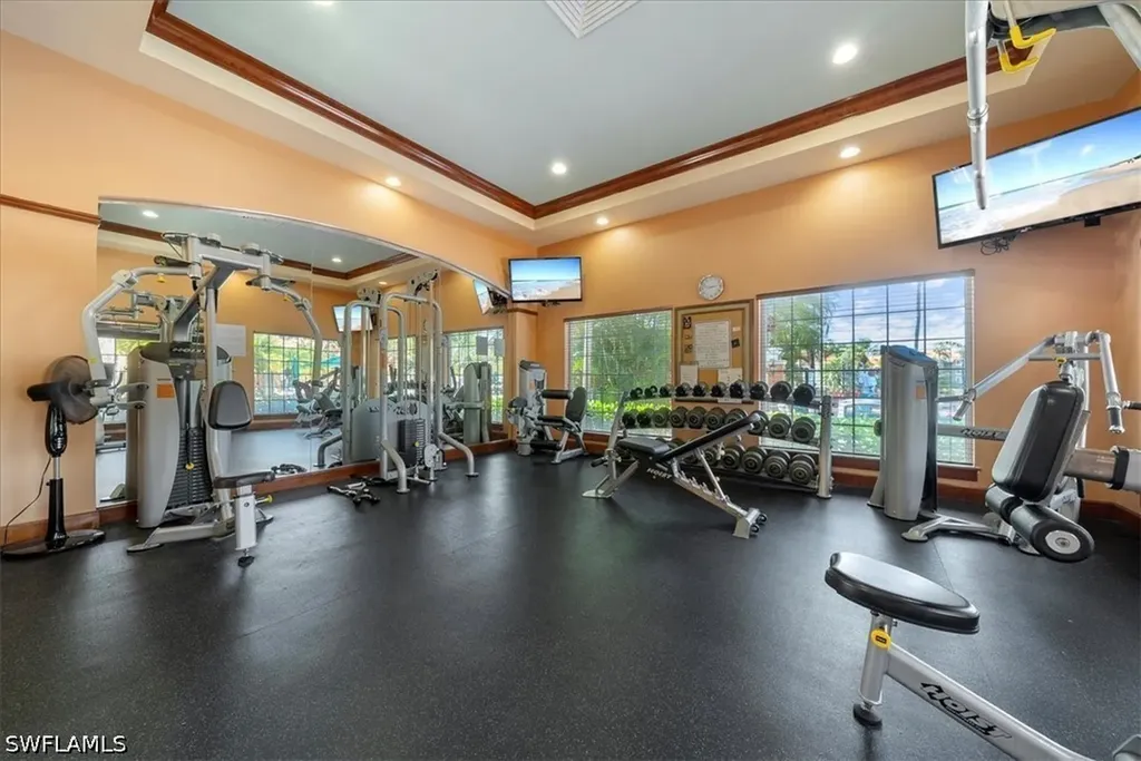 1210 Wildwood Lakes Boulevard Naples FL 34104