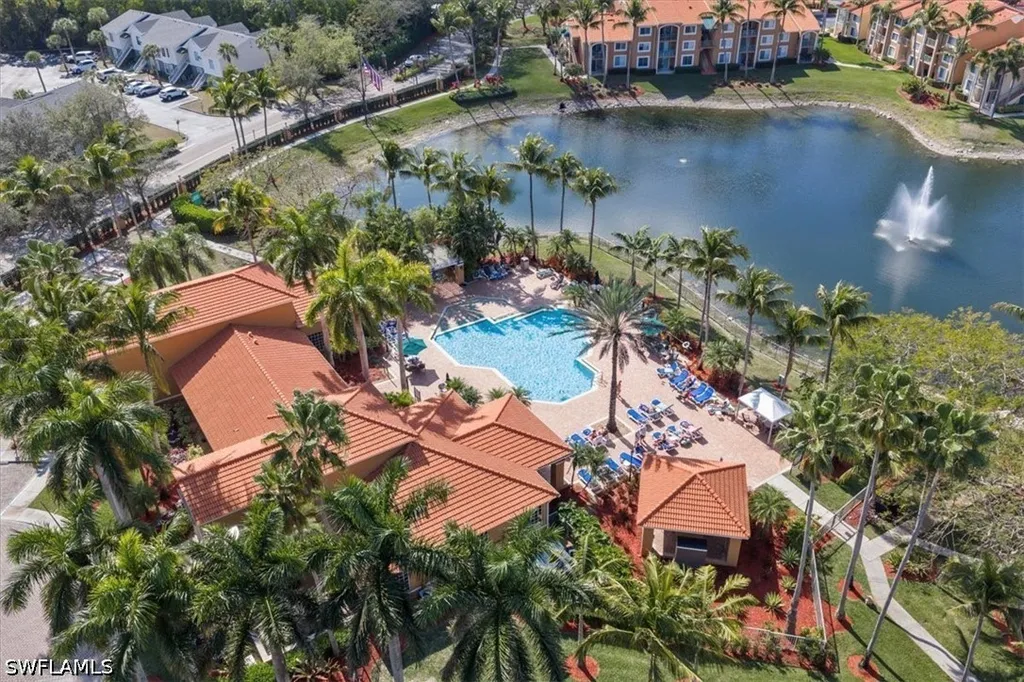 1210 Wildwood Lakes Boulevard Naples FL 34104