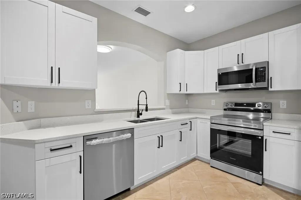 9648 Roundstone Circle Fort Myers FL 33967