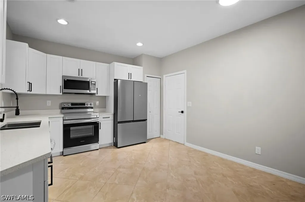 9648 Roundstone Circle Fort Myers FL 33967