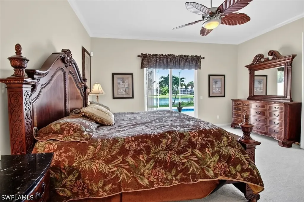7919 Valentina Court Naples FL 34114