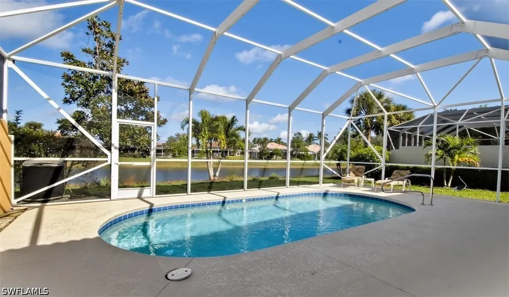 7919 Valentina Court Naples FL 34114