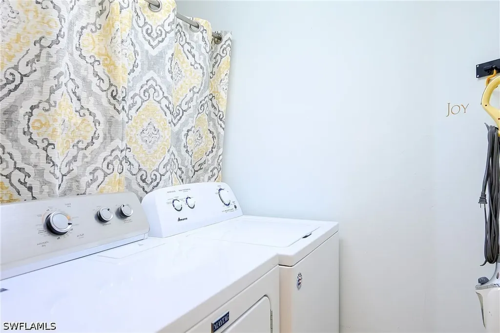 3052 Horizon Lane Naples FL 34109
