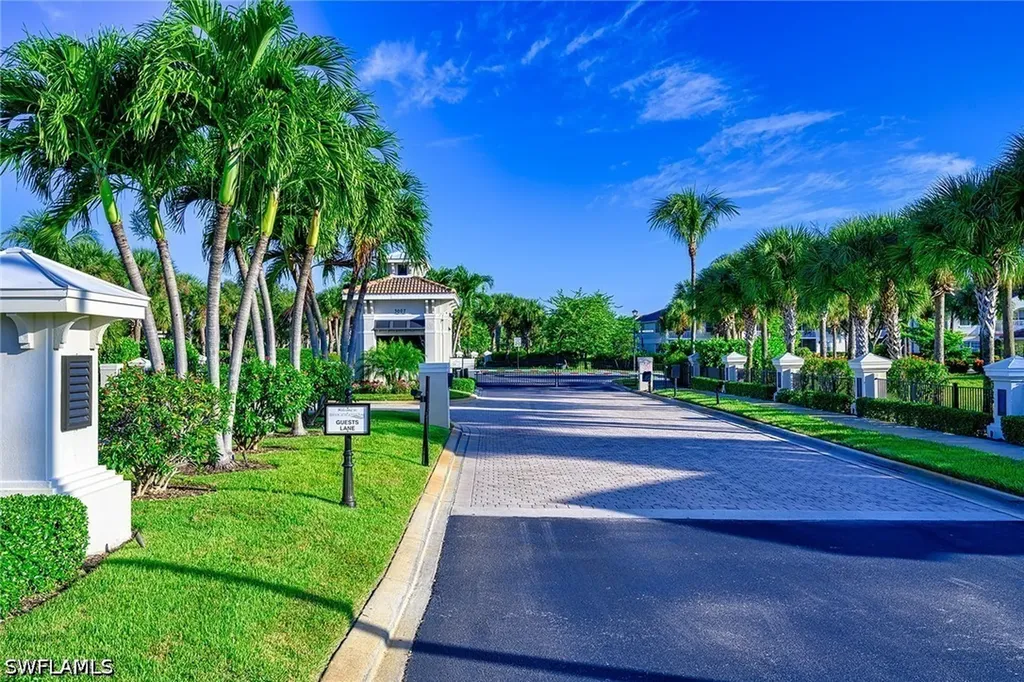 3052 Horizon Lane Naples FL 34109