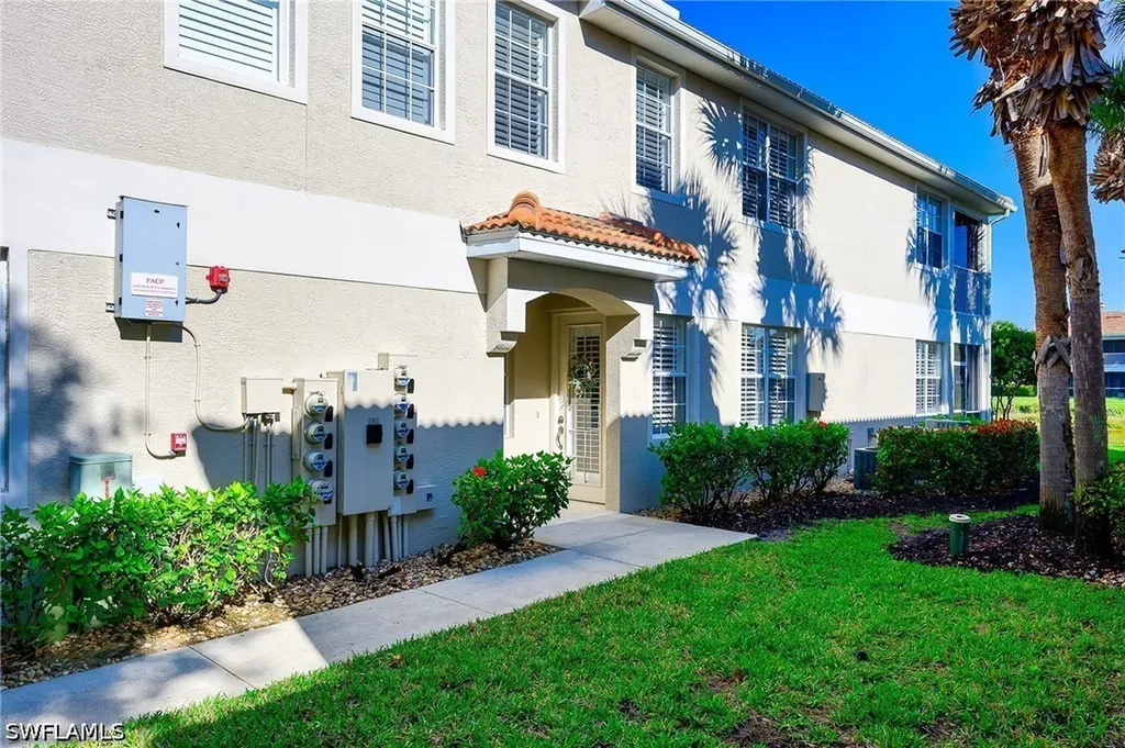 3052 Horizon Lane Naples FL 34109