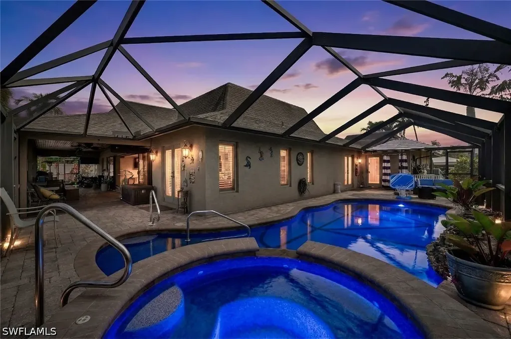 2361 Longboat Drive Naples FL 34104