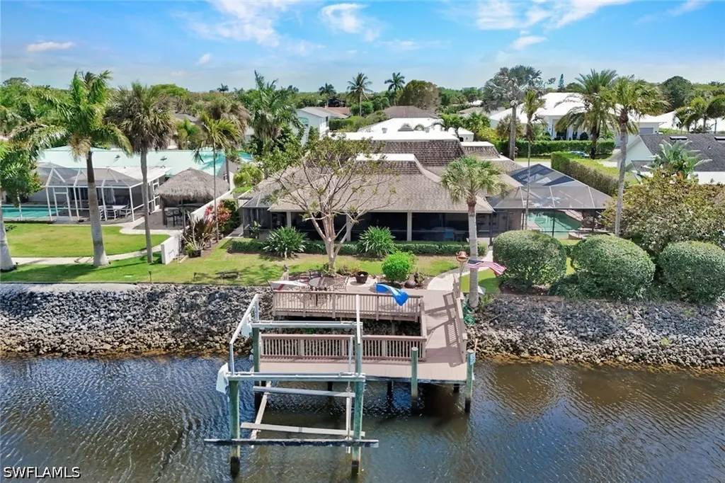 2361 Longboat Drive Naples FL 34104