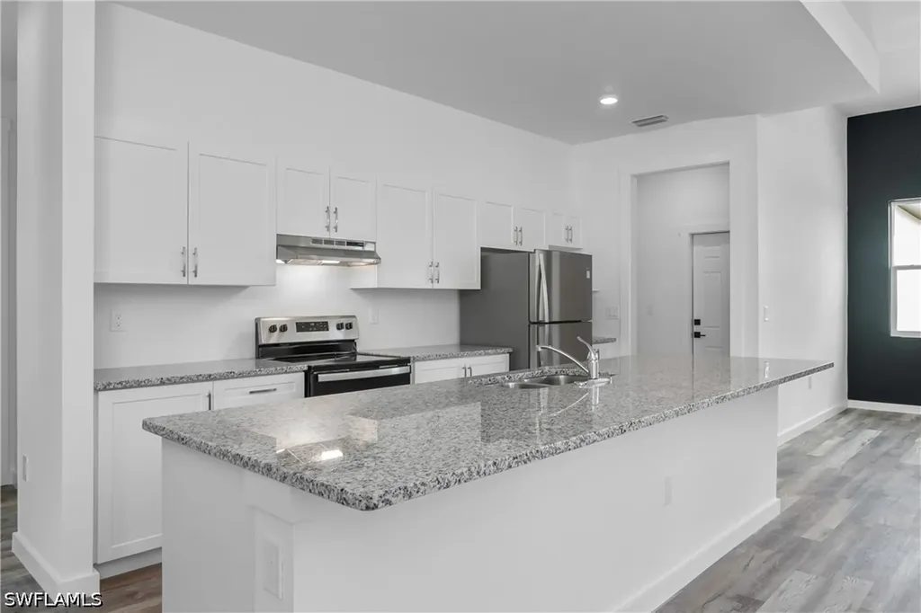 1515 Nelson Road N Cape Coral FL 33993