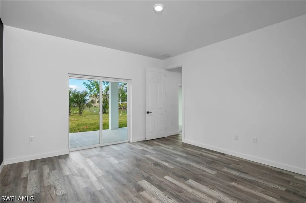 1515 Nelson Road N Cape Coral FL 33993