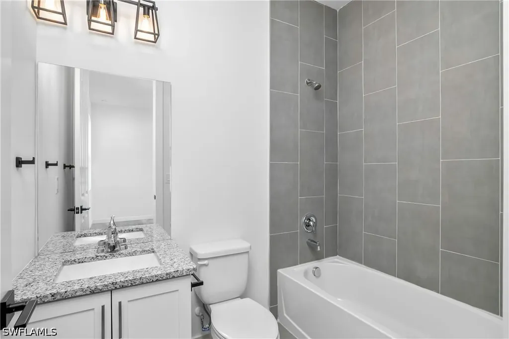 1515 Nelson Road N Cape Coral FL 33993