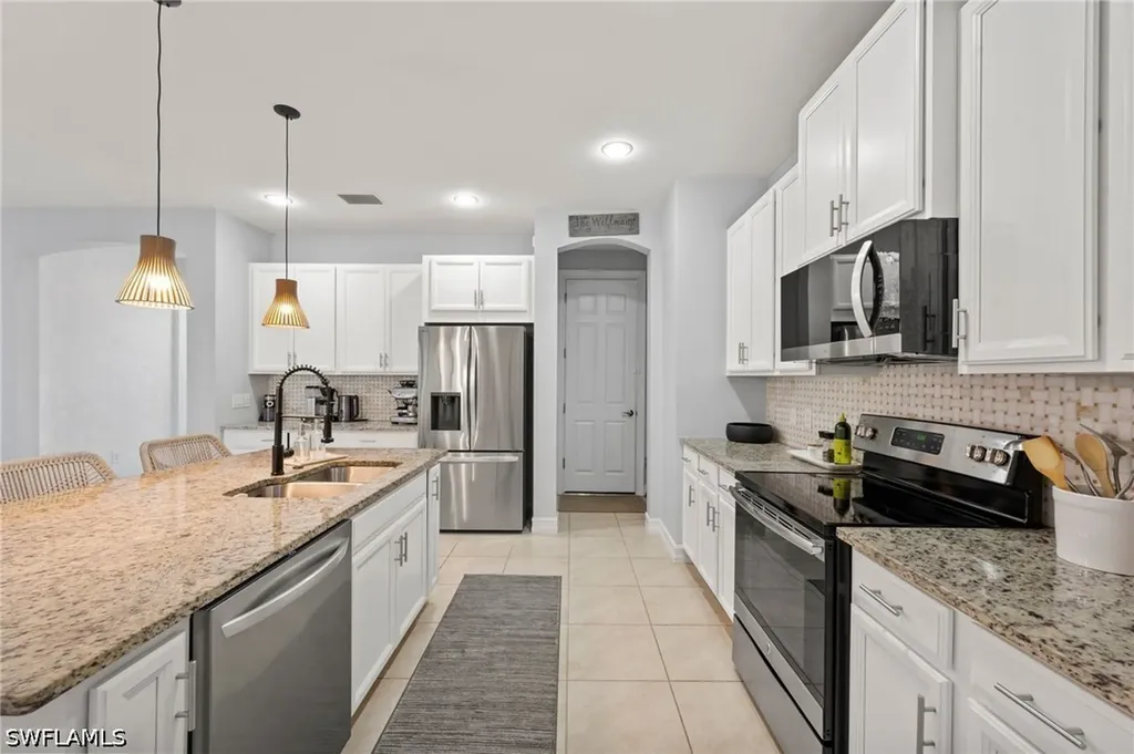 16266 Aberdeen Way Naples FL 34110