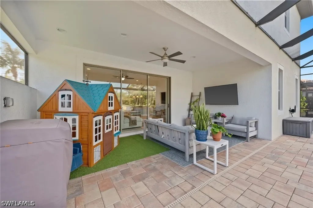16266 Aberdeen Way Naples FL 34110