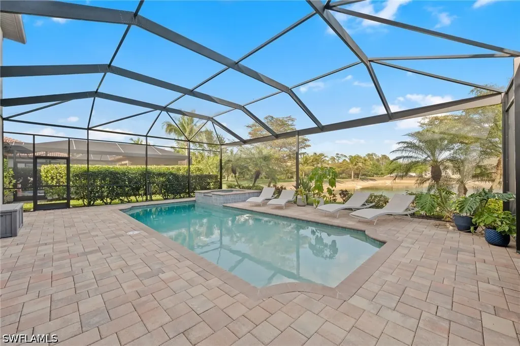 16266 Aberdeen Way Naples FL 34110