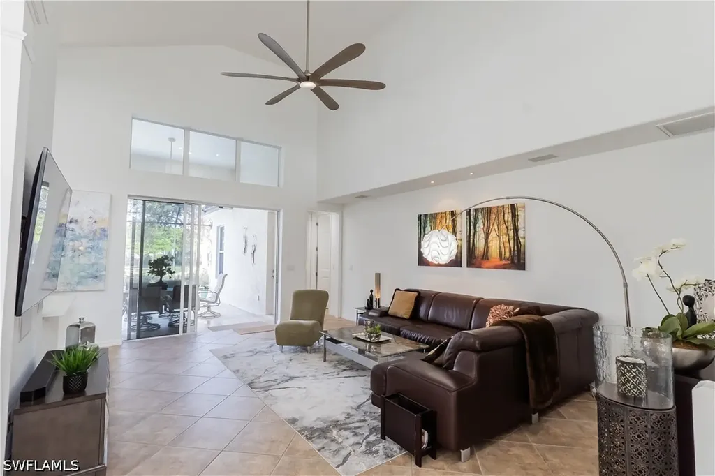12848 Brynwood Way Naples FL 34105