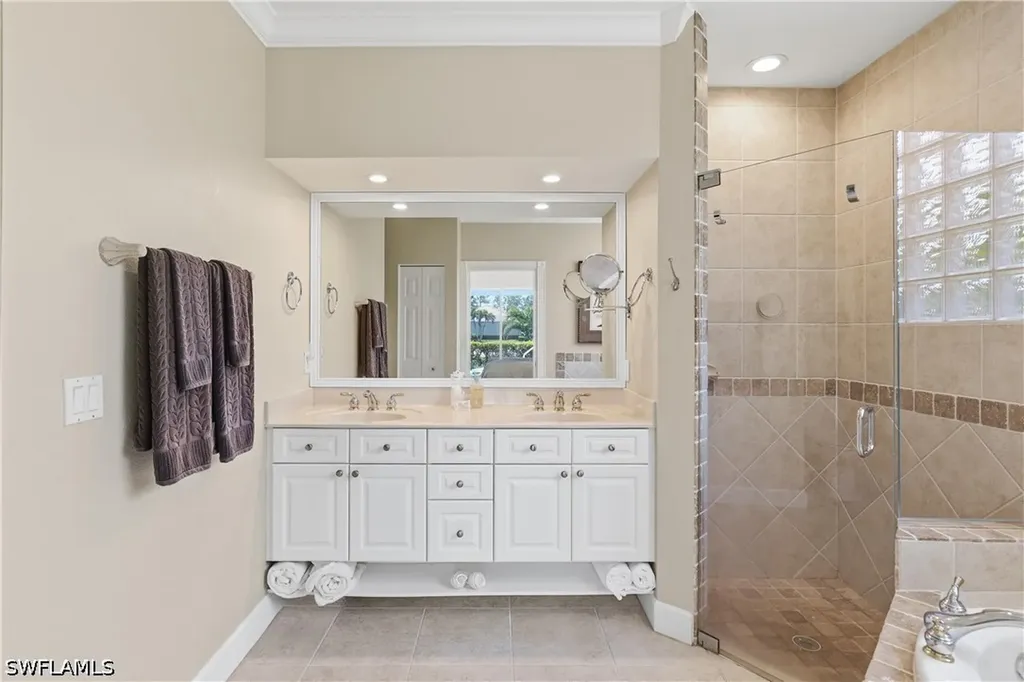14734 Glen Eden Drive Naples FL 34110