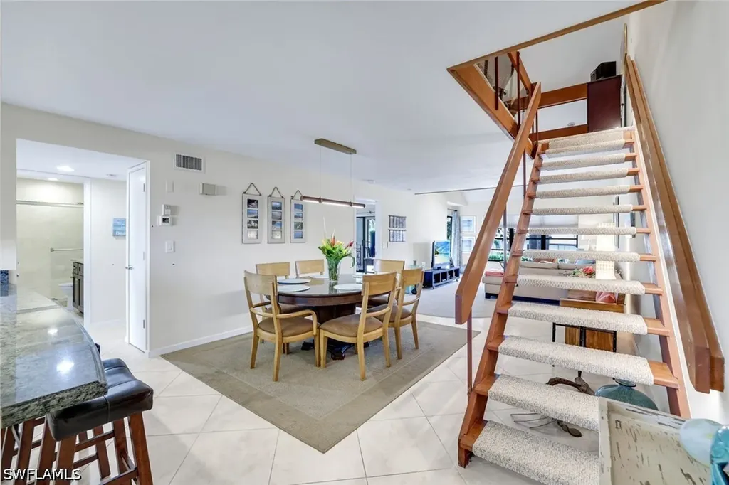 4092 Belair Lane Naples FL 34103