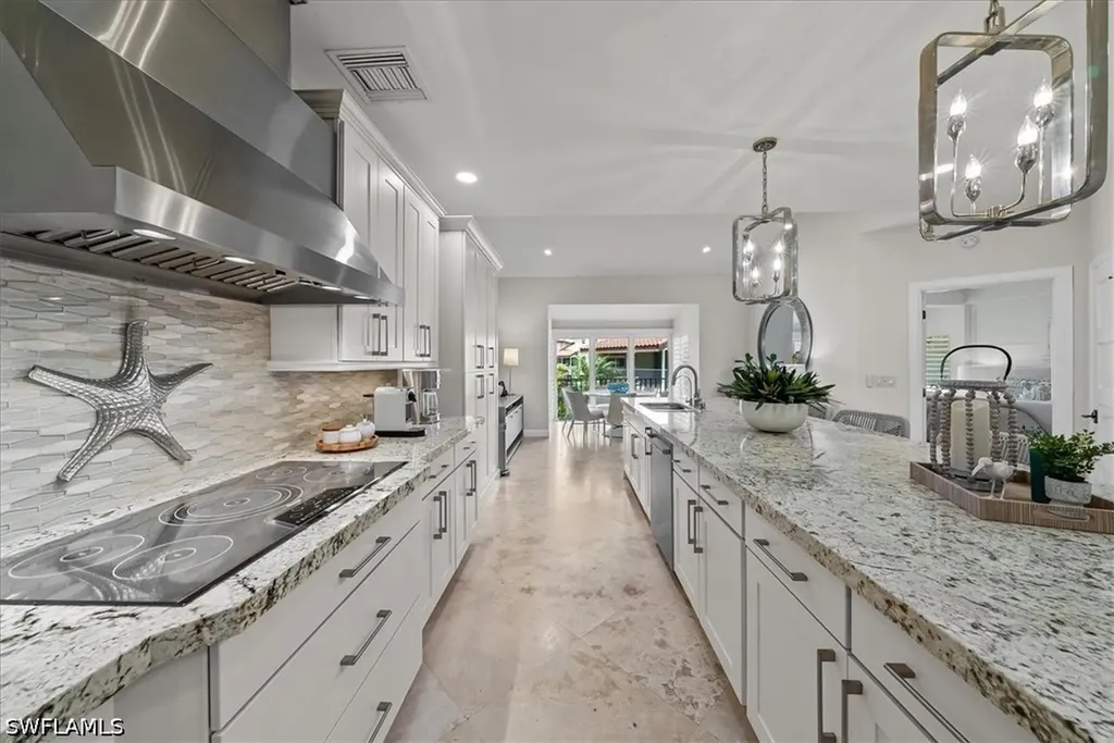 4737 Villa Mare Lane Naples FL 34103
