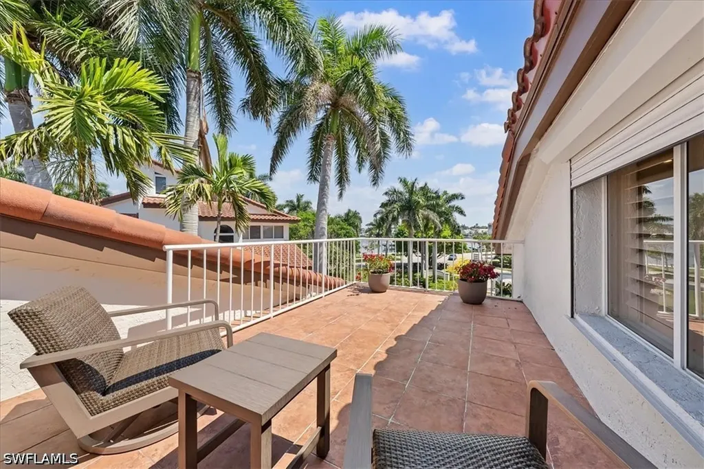 4737 Villa Mare Lane Naples FL 34103