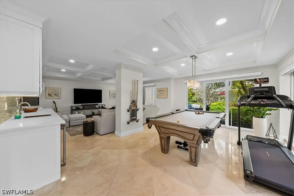 4737 Villa Mare Lane Naples FL 34103