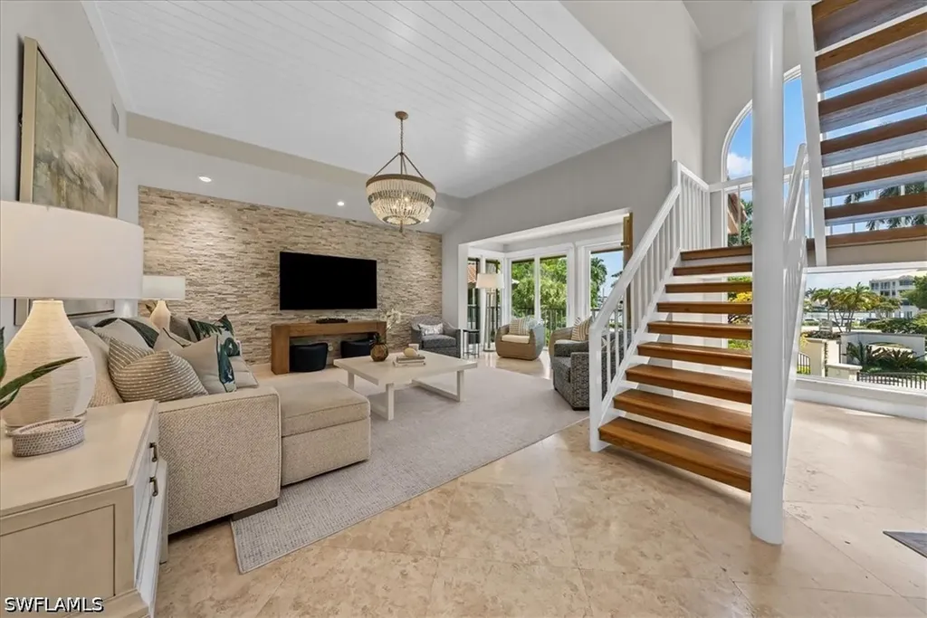 4737 Villa Mare Lane Naples FL 34103