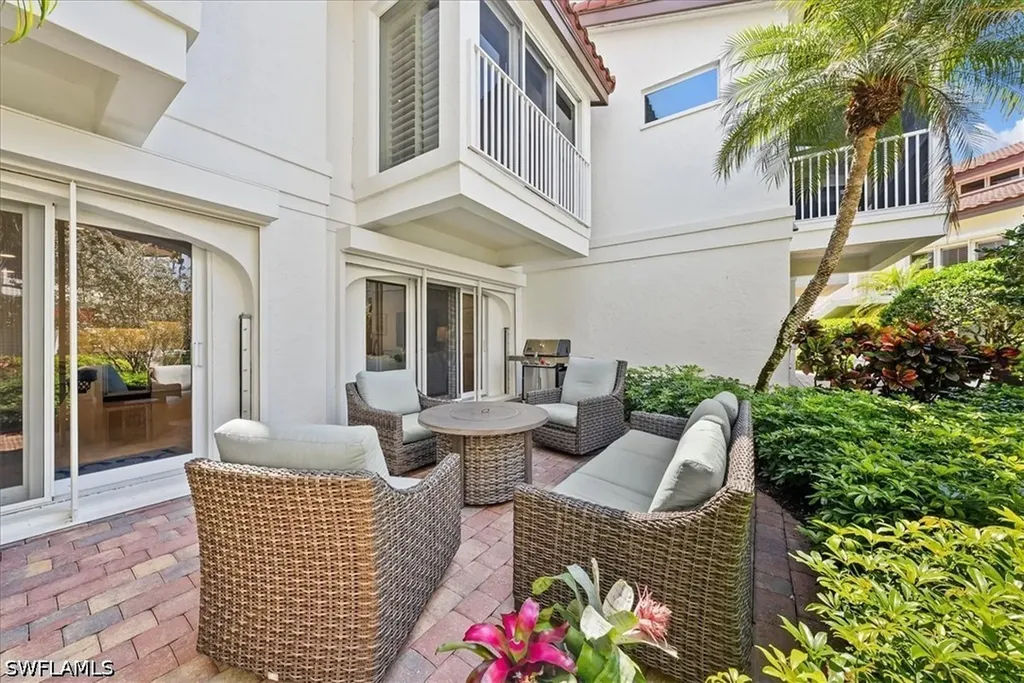 4737 Villa Mare Lane Naples FL 34103