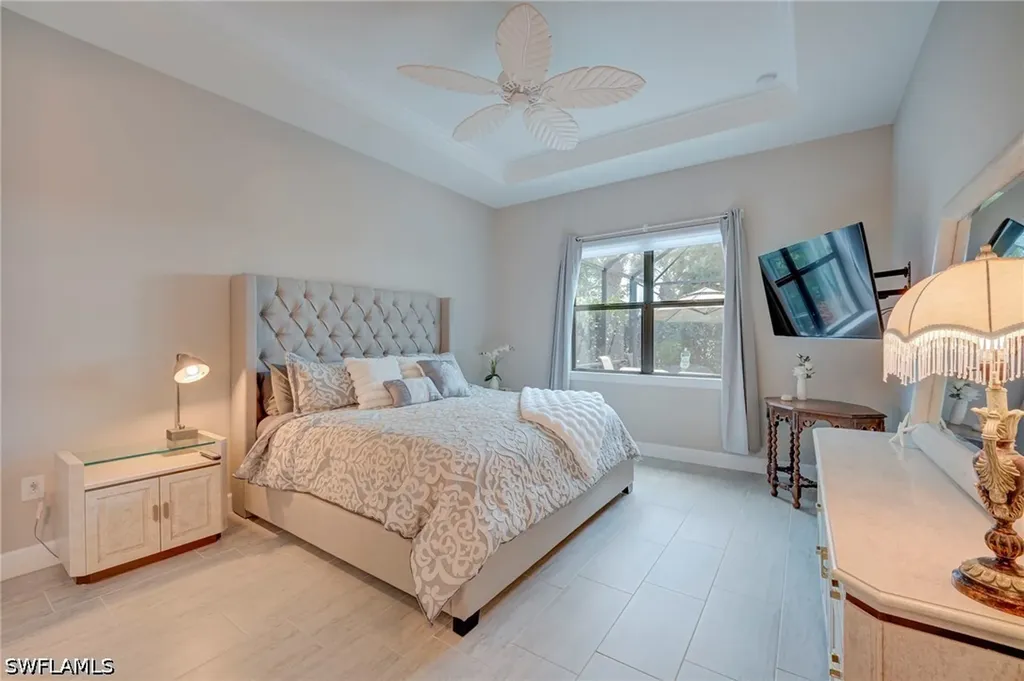 9712 Everglades Drive Naples FL 34120