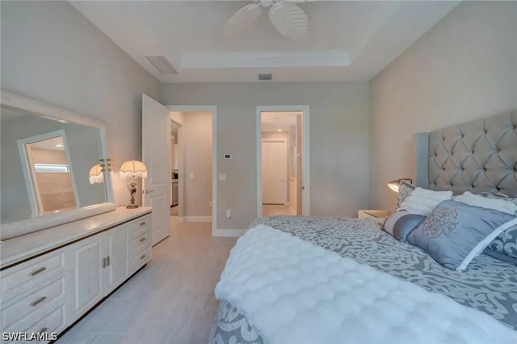 9712 Everglades Drive Naples FL 34120