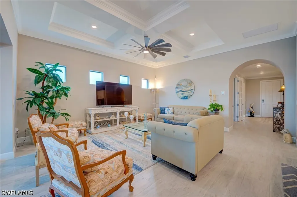9712 Everglades Drive Naples FL 34120