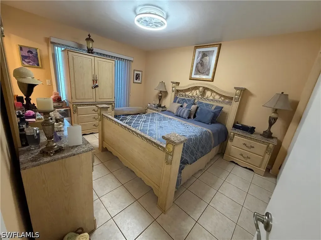 5352 16th Place SW Naples FL 34116