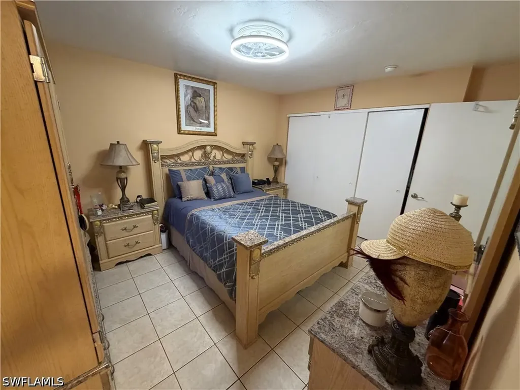5352 16th Place SW Naples FL 34116