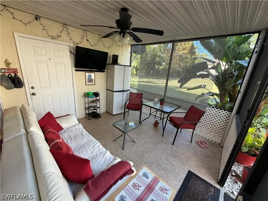 5352 16th Place SW Naples FL 34116