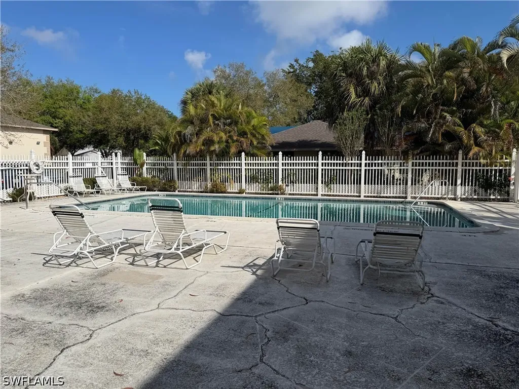 5352 16th Place SW Naples FL 34116