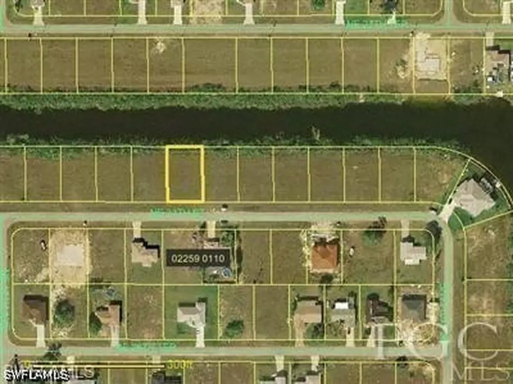 1719 NE 27th Street Cape Coral FL 33909