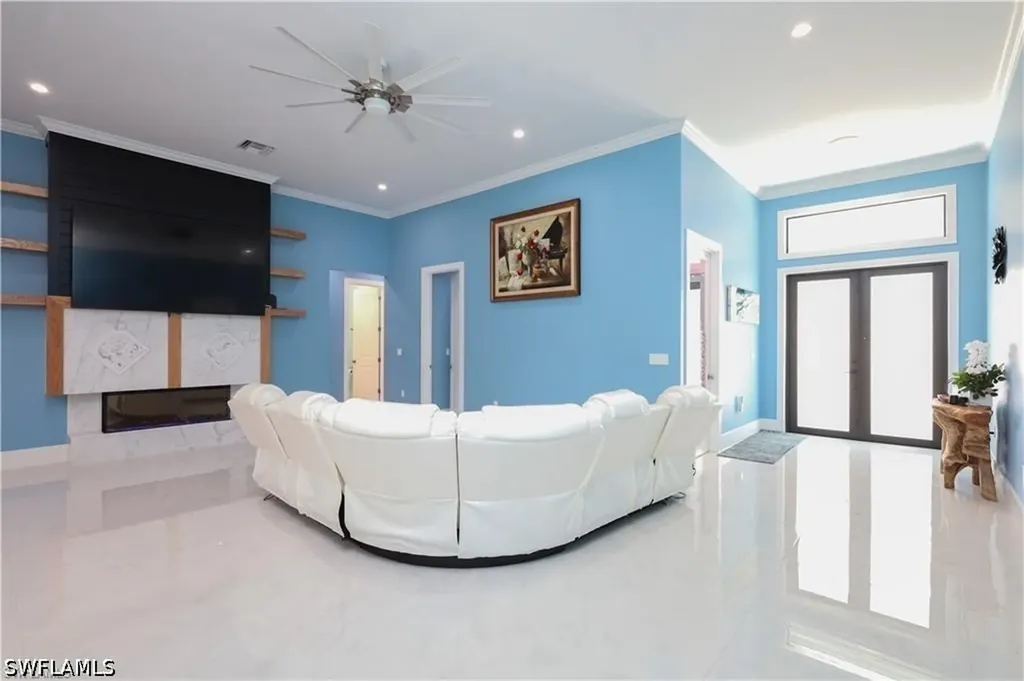 109 14th Street SE Naples FL 34117