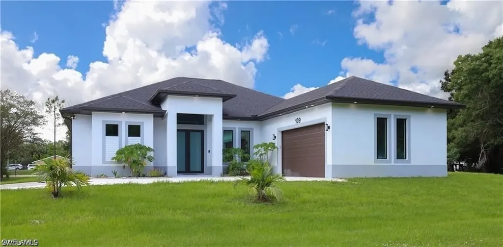 109 14th Street SE Naples FL 34117