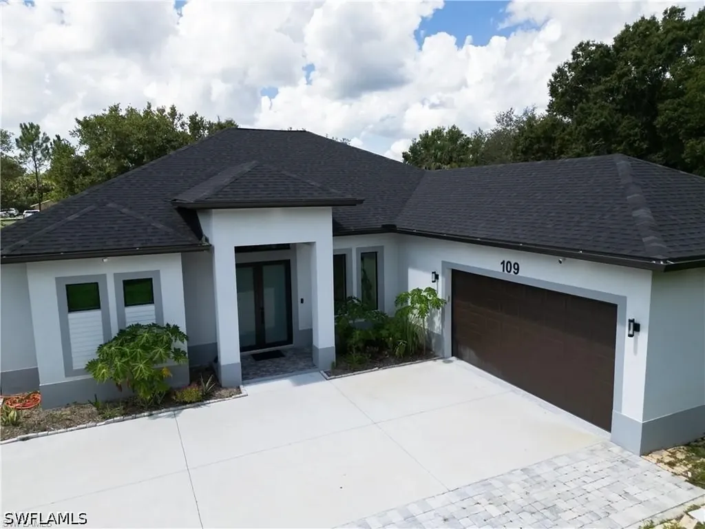 109 14th Street SE Naples FL 34117
