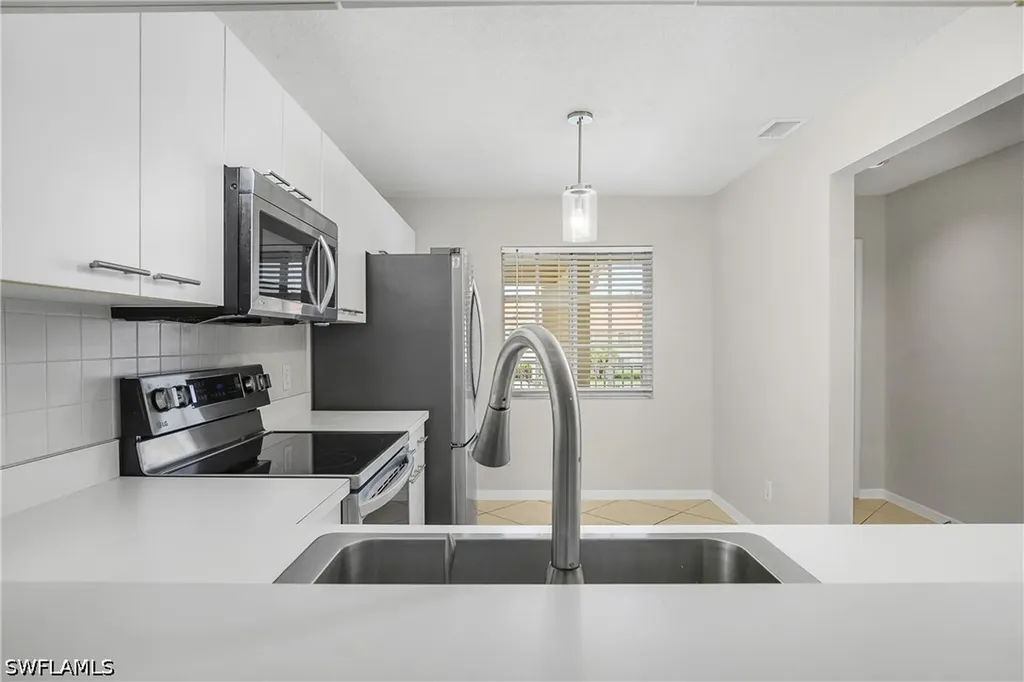 7774 Jewel Lane Naples FL 34109