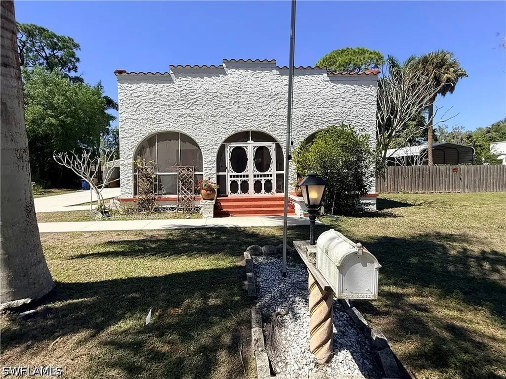 316 Royal Palm Park Road Fort Myers FL 33905