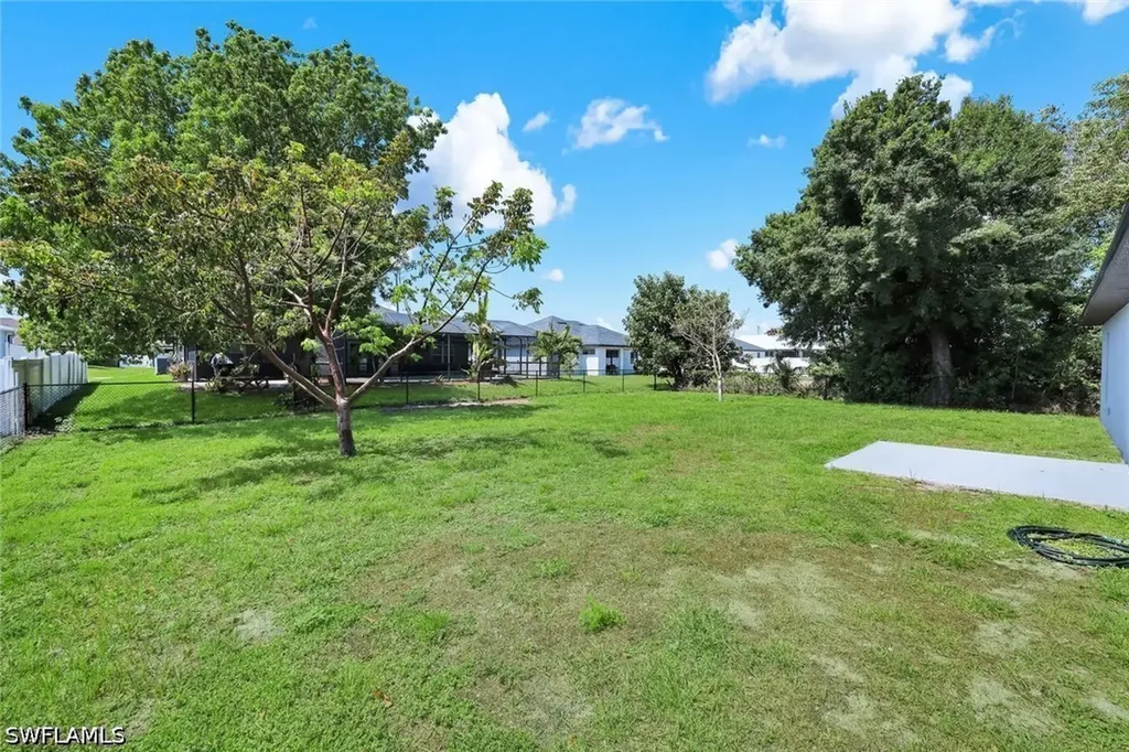 626 NW 2nd Lane Cape Coral FL 33993