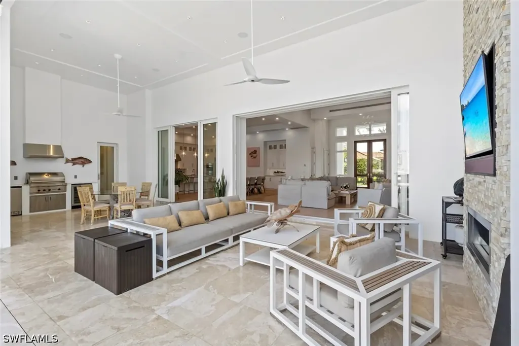 1467 Marlin Drive Naples FL 34102