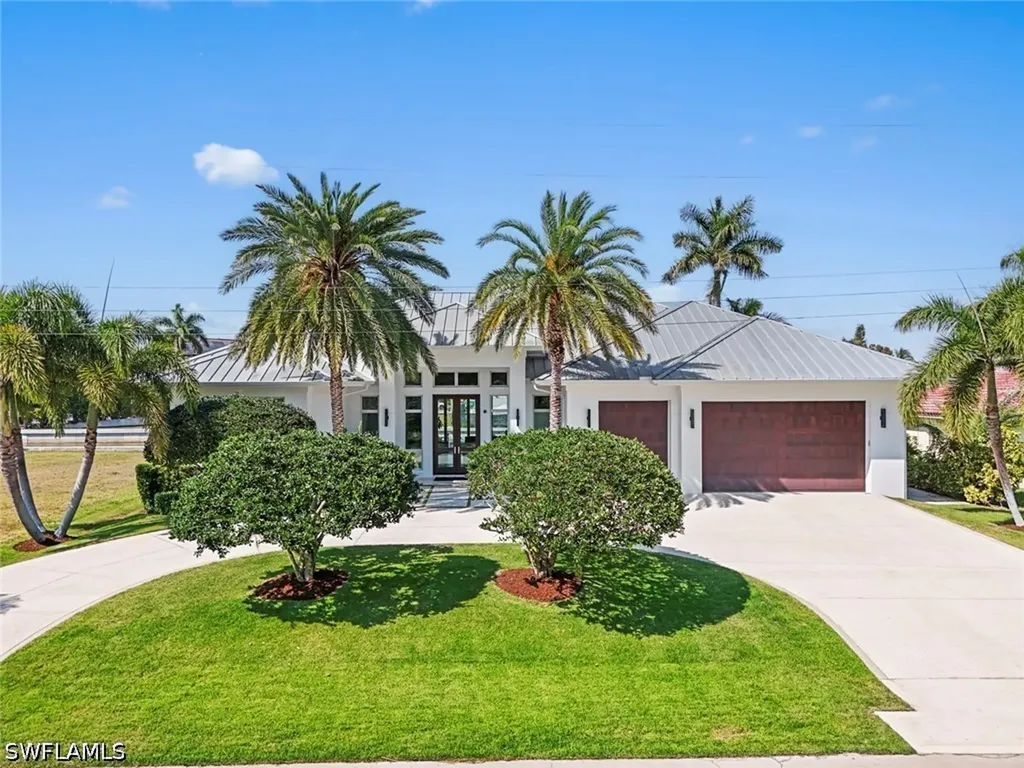 1467 Marlin Drive Naples FL 34102