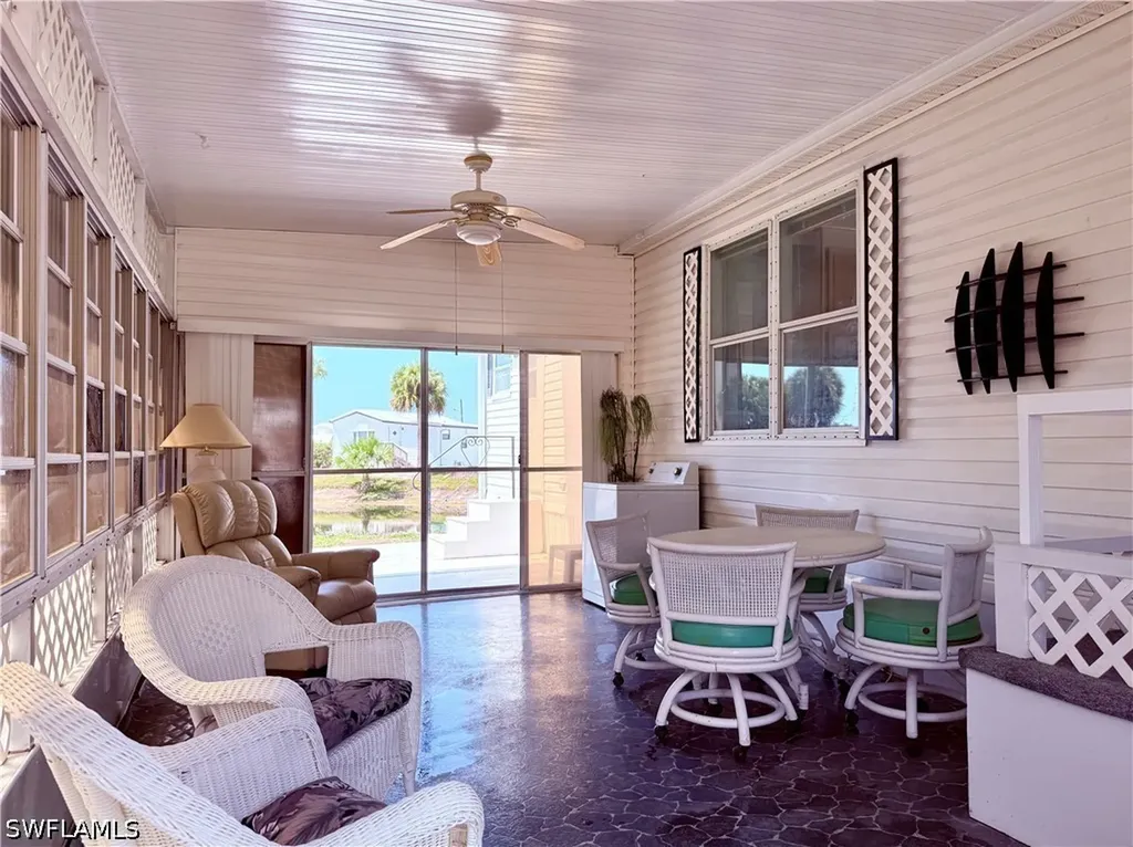 251 Bass Lane Naples FL 34145