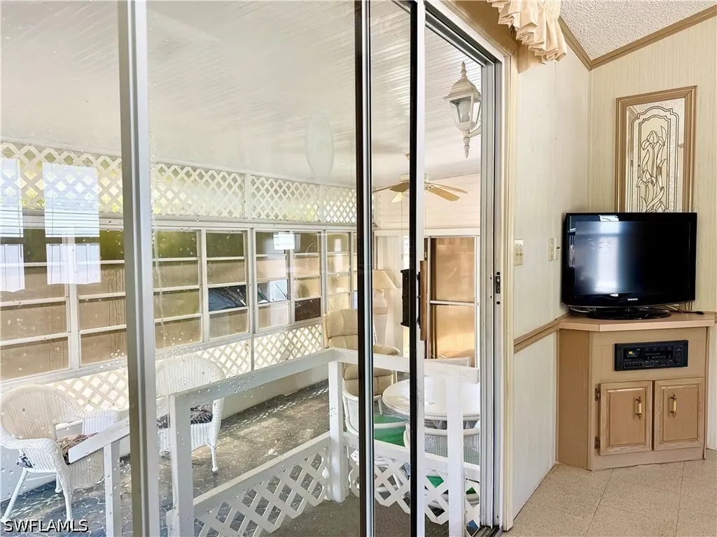 251 Bass Lane Naples FL 34145