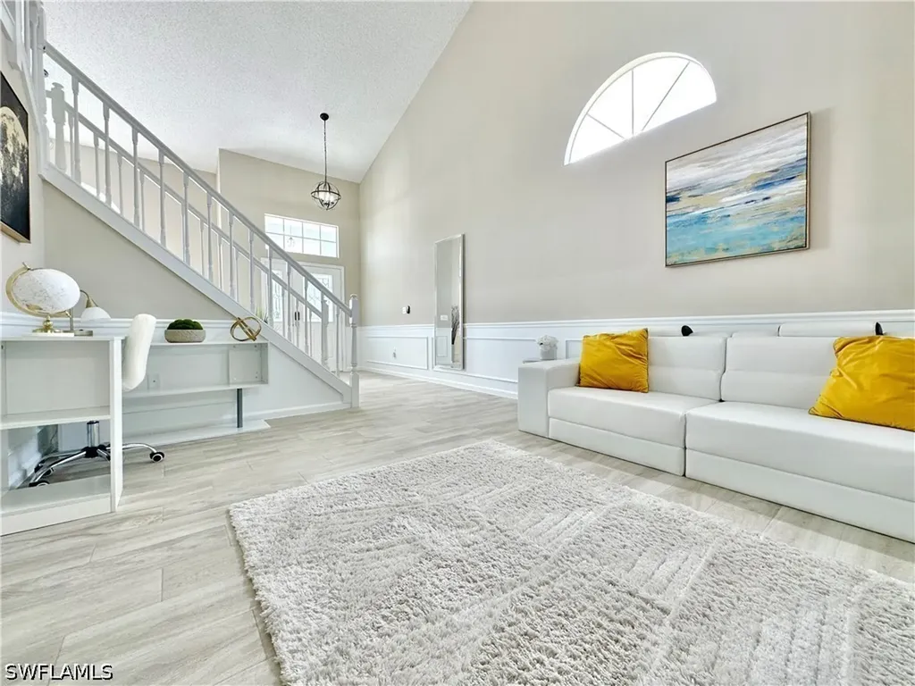 3639 Kent Drive Naples FL 34112
