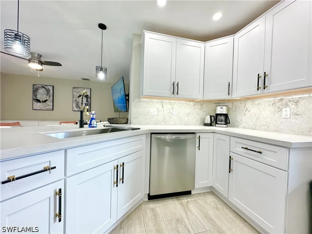 3639 Kent Drive Naples FL 34112
