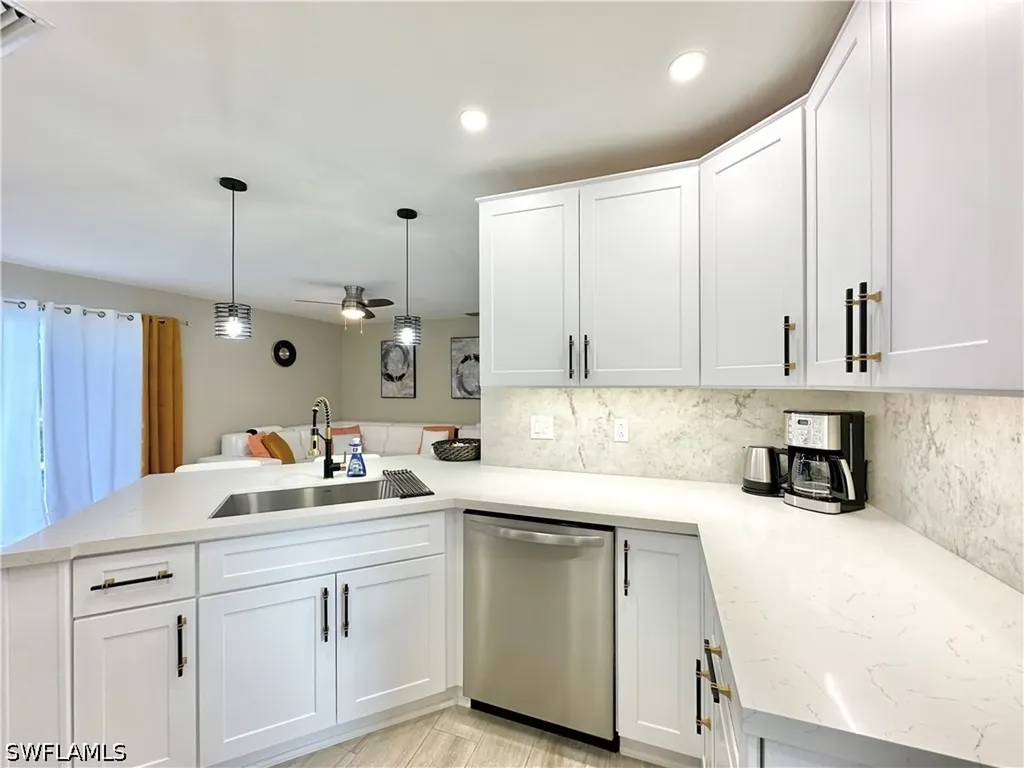3639 Kent Drive Naples FL 34112